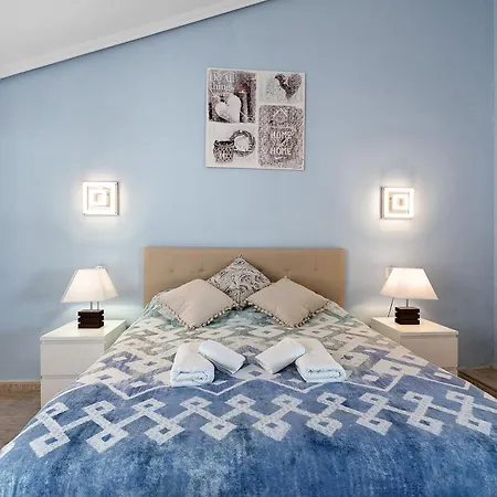 Torviscas Alta Vista * Адехе