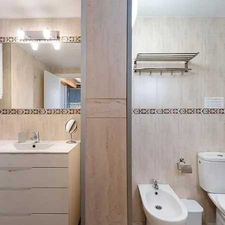 Torviscas Alta Vista * Адехе